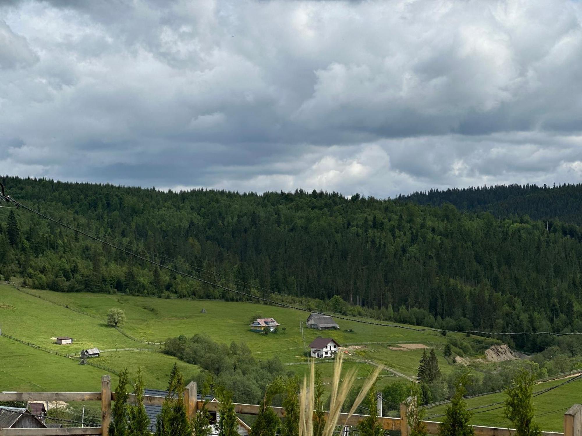 Шепіт Лісу Hotel Bukovel Exterior photo