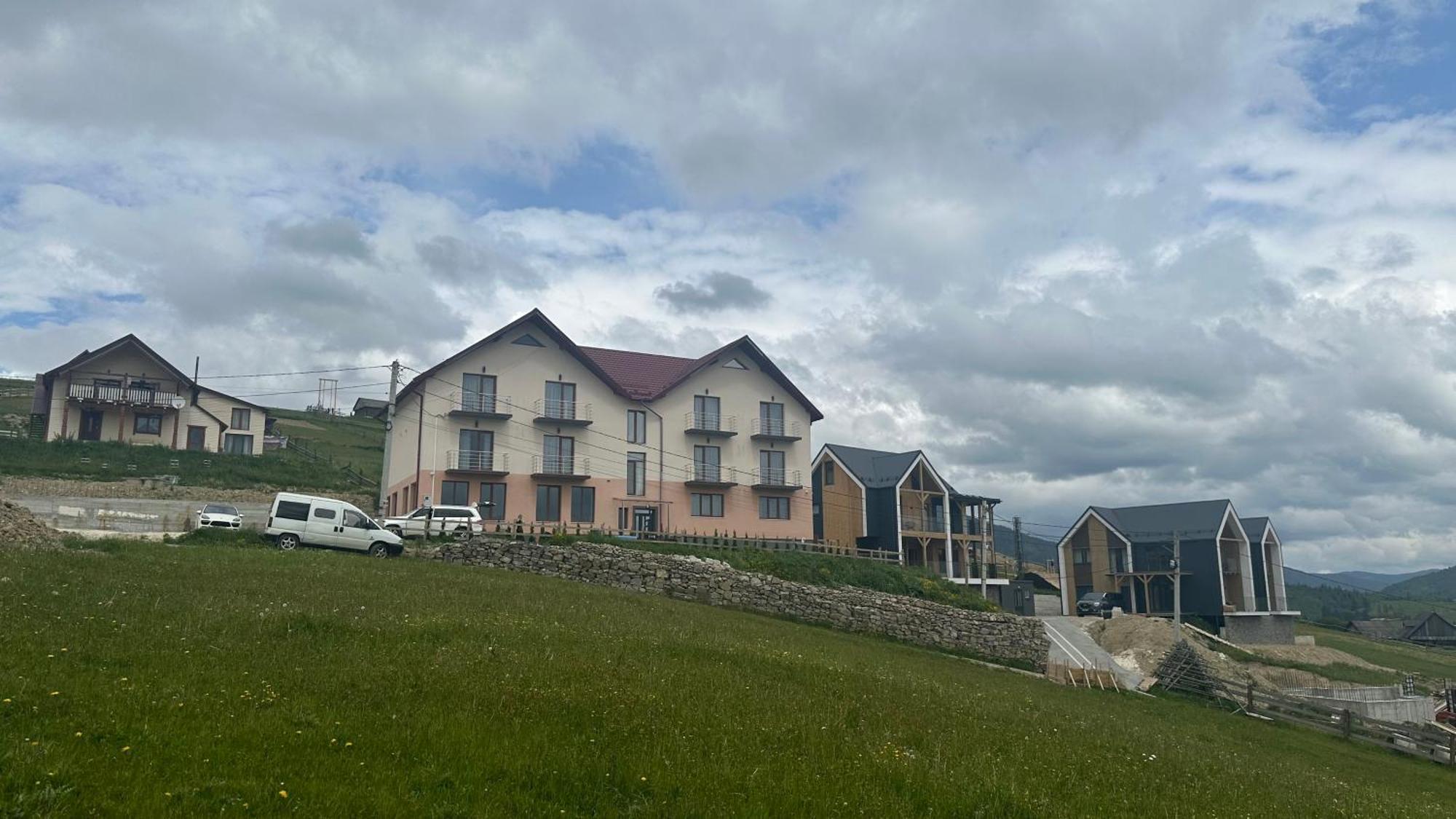 Шепіт Лісу Hotel Bukovel Exterior photo