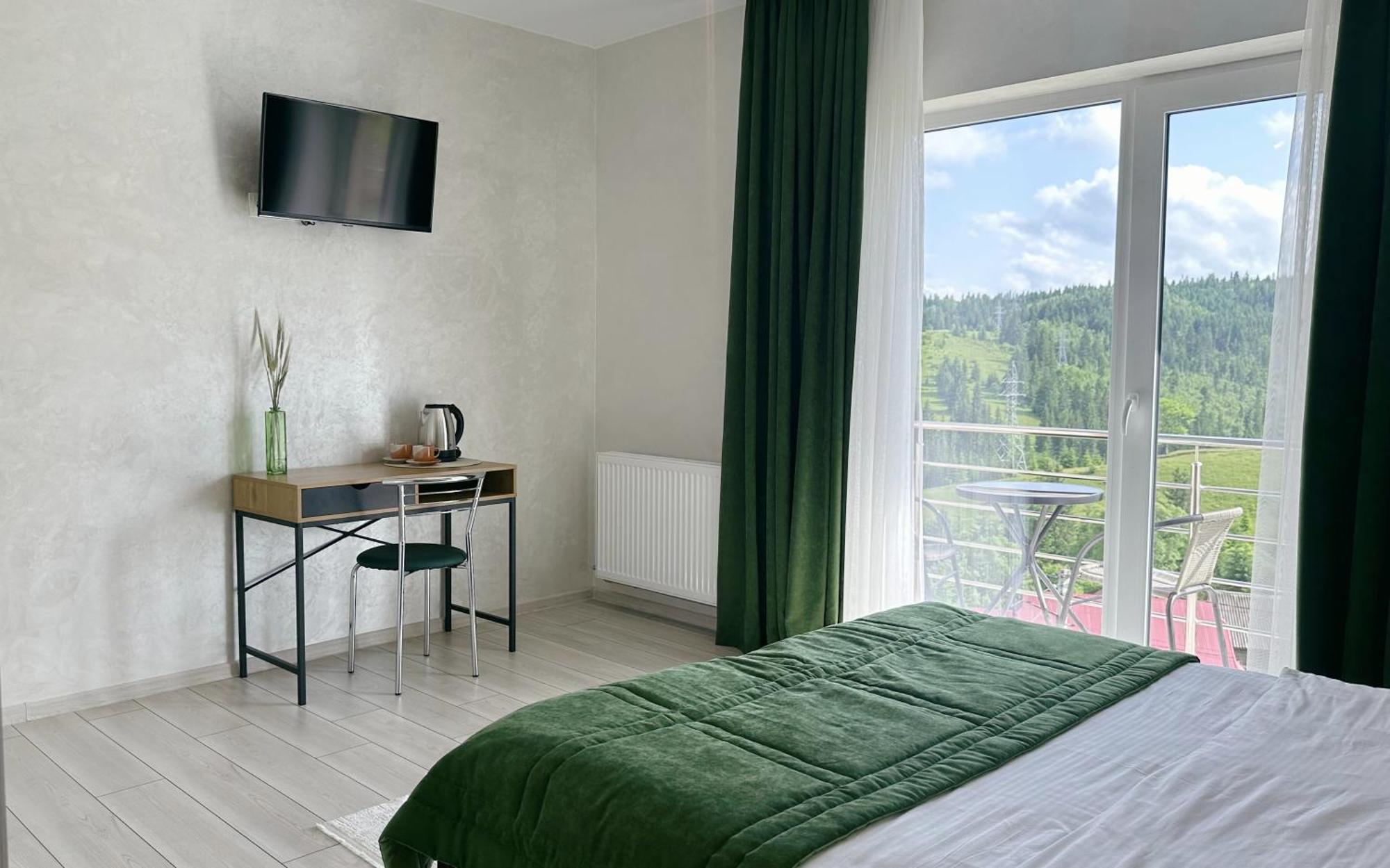 Шепіт Лісу Hotel Bukovel Exterior photo