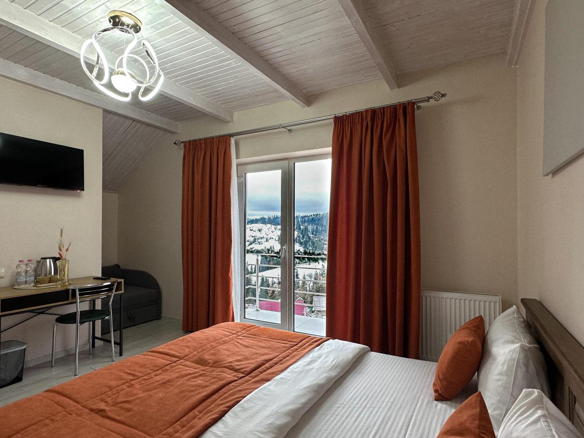 Шепіт Лісу Hotel Bukovel Exterior photo