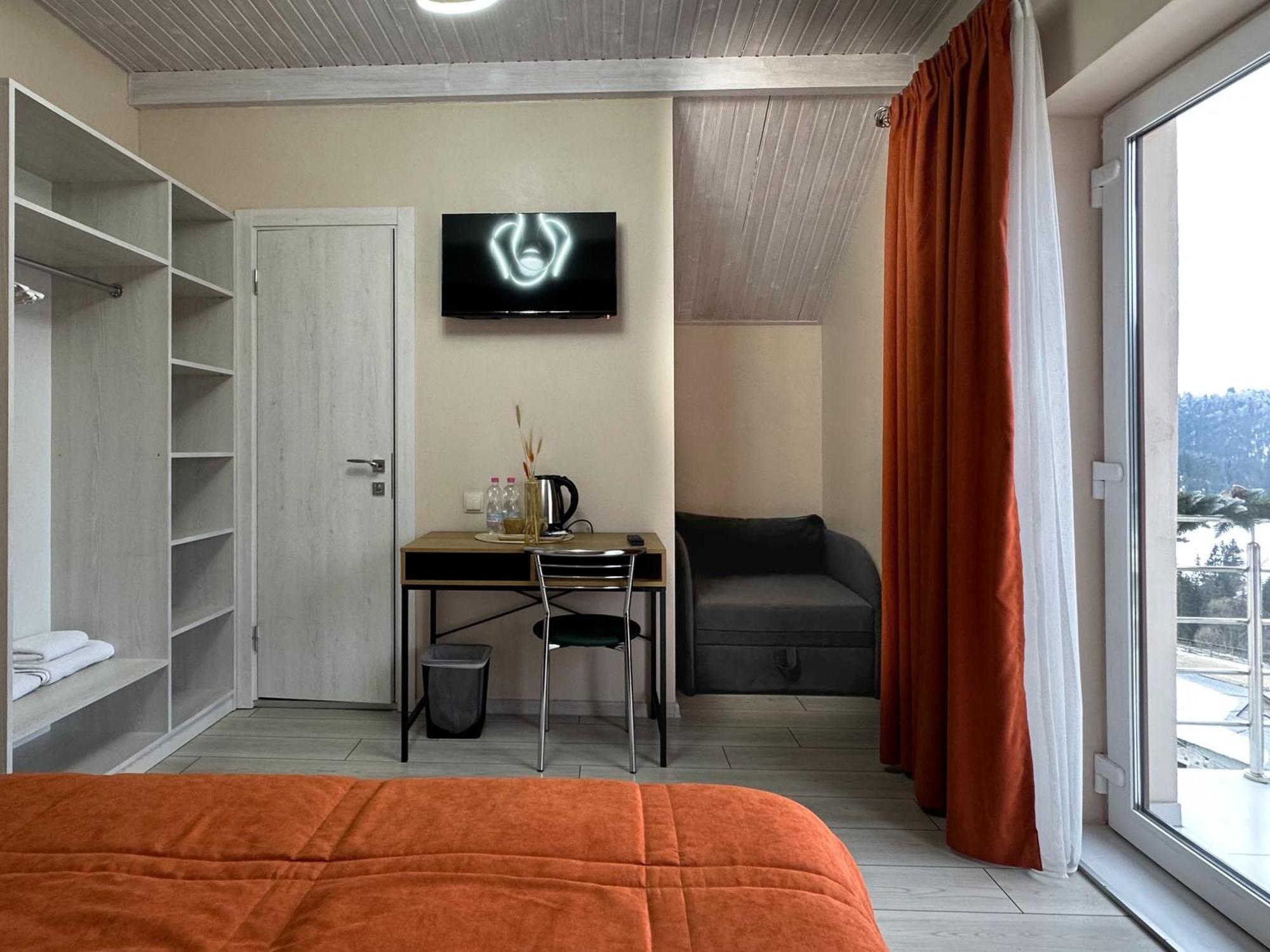 Шепіт Лісу Hotel Bukovel Exterior photo